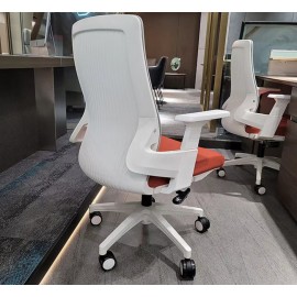 OFFICE Chairs 會議辦公椅 書房座椅 高階版職員辦公椅 / 電腦椅