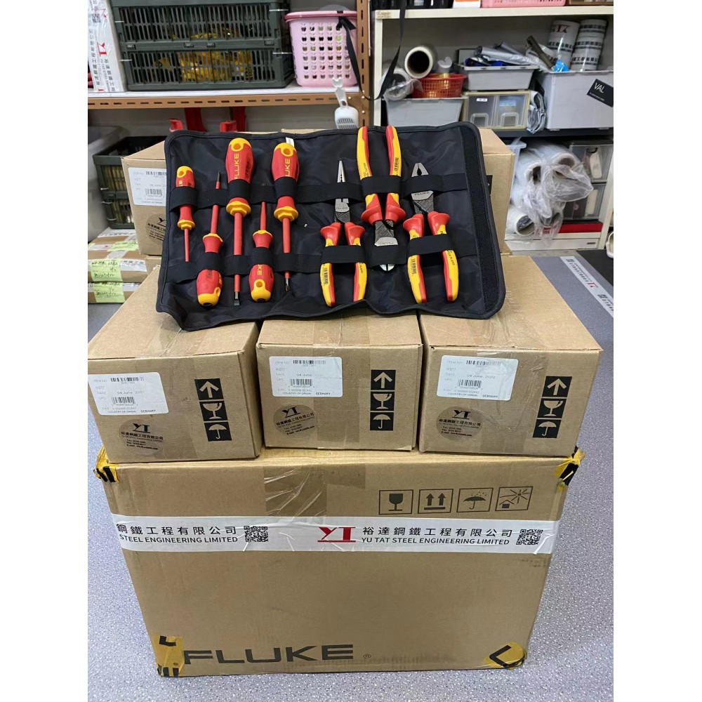 Fluke IKST7 Insulated 5 Screwdriver + 3 Plier Tool Kits 