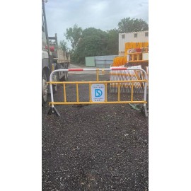 2M Plastic Barrier