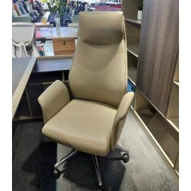 OFFICE Chairs 仿皮現代時尚辦公椅/大班椅